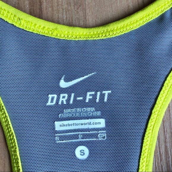 NIKE DRI FIT Racerback Tank Top Small Gray Built In Bra Women’s - Picture 3 of 15